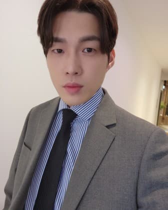 손욱