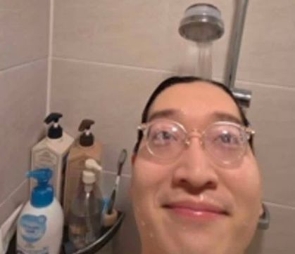 횽