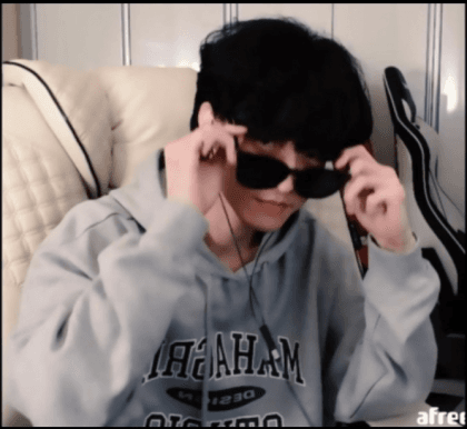 김진솔