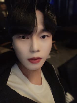 영웅.