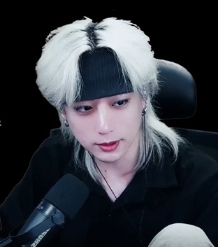 호리-.