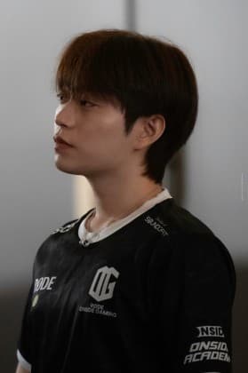 iR0NY