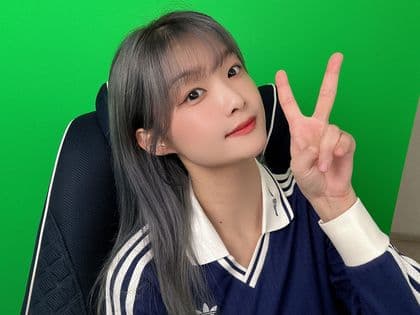 으네-치치 프로필