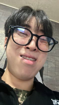 엄속추