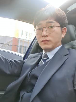 °민준°